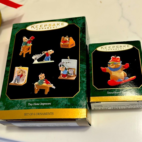 Hallmark miniature ornaments - Picture 1 of 4